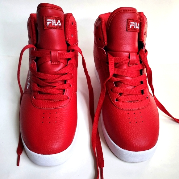 Red Fila Hi Tops - Picture 5 of 10
